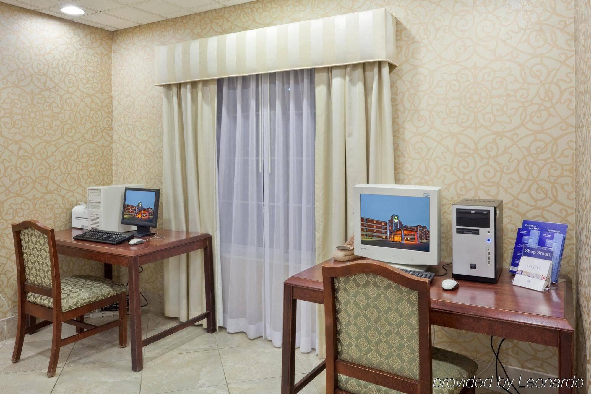 อีเว่น โฮเต็ล แอนน์อาร์เบอร์ Hotel แอนอาร์เบอร์ ภายนอก รูปภาพ
